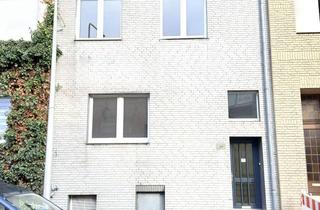 Einfamilienhaus kaufen in Hospitalstraße 29, 52353 Düren, Wohnen & Vermieten in Düren-Birkesdorf – Modernisiertes Einfamilienhaus mit Einliegerwohnungen