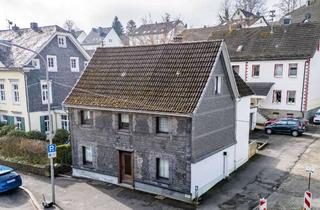 Einfamilienhaus kaufen in 51643 Gummersbach, Historisches Einfamilienhaus mit viel Potenzial - Sanierungsprojekt im Zentrum von Gummersbach