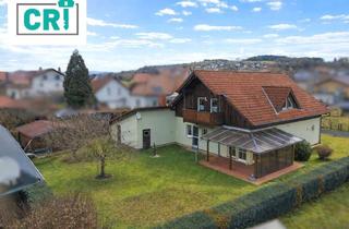 Einfamilienhaus kaufen in 35288 Wohratal, Großzügiges Einfamilienhaus mit Garten, Balkon und überdachter Terrasse in ruhiger Lage von Halsdorf