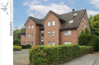 Wohnung mieten in 33613 Bielefeld, 4 Zimmer-Wohnung im Dachgeschoss mit Spitzboden und Loggia in Bielefeld-Schildesche