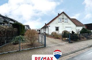 Haus kaufen in 29229 Celle, Ein Zuhause mit Herz und Weite – Familienparadies mit Pool, Teich und Wintergarten! (SY-1020-202)