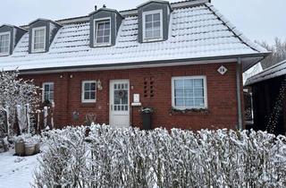 Haus mieten in 27404 Zeven, Geräumige 4-Zimmer DHH in Zeven