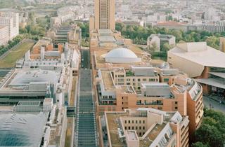 Lager mieten in 10785 Tiergarten, Überwachter, im Gebäude befindlicher Lagercontainer am Potsdamer Platz mit direktem Zugang mit dem A