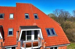 Wohnung kaufen in 19057 Schwerin, Wohnen wie im eigenen Haus: Lichtdurchflutete Maisonette mit USP und 180°-Schwerin-Panorama