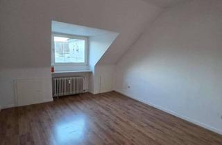 Wohnung kaufen in 40227 Oberbilk, Leerstehende Dachgeschosswohnung mit Entwicklungspotenzial in Düsseldorf-Oberbilk