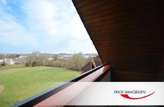 Wohnung kaufen in 23570 Travemünde, Teilseeblick ETW mit Loggia, Pkw-Stellplatz und Kellerraum