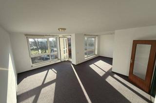 Wohnung kaufen in Goethestrasse, 47877 Willich, Große Sonnenterrasse mit Appartment in Willich! Direkt einziehen oder vermieten.