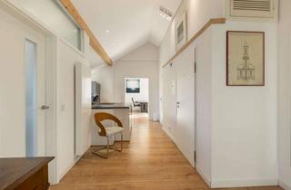 Wohnung kaufen in 50739 Bilderstöckchen, Licht, Raum & Charme: Schöne 3-Zimmer-DG-Wohnung in Köln Nippes