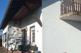 Wohnung mieten in Burgstraße, 56825 Beuren, 3 Zimmer Wohnung mit Balkon in Beuren