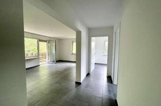 Wohnung mieten in Wiflingshauser Straße 46, 73732 Esslingen, Moderne 3-Zimmer-Wohnung mit Terrasse, Einbauküche und Garage in attraktiver Lage von Esslingen