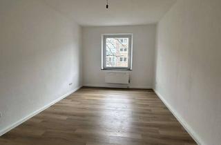Wohnung mieten in Karl-Anton-Str. 35, 40211 Stadtmitte, Schöne 2 Zimmer Wohnung mit Balkon