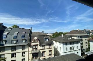 Lofts mieten in 60318 Nordend-Ost, Loftiges cooles Dachstudio, toller Ausblick übers Nordend, separate Küche mit EBK