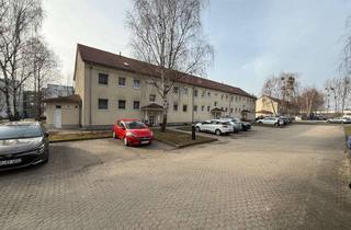 Wohnung mieten in Louis-Pasteur-Straße 12, 14943 Luckenwalde, 4-Raum Wohnung mit Balkon und Stellplatz
