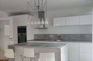 Wohnung mieten in Noderstraße, 81245 Aubing, Moderne 3-Zimmer-Wohnung (75 m²) mit Balkon & Garage