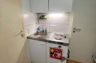 Wohnung mieten in Wilhelm-Raabe-Straße 14, 67663 Innenstadt, Helle 2-Zimmer Wohnung im 1. OG in Kaiserslautern Innenstadt