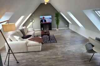 Lofts mieten in Kastanienallee, 17258 Feldberger Seenlandschaft, Helle 2,5-Zimmer Dachgeschosswohnung Loft in Feldberger Seenlandschaft