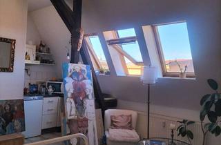 Wohnung mieten in Röderberg 19, 06114 Giebichenstein, Charmante 1-Zimmer Dachgeschosswohnung in Giebichenstein