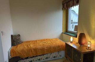WG-Zimmer mieten in 22609 Nienstedten, Lichtvolles Zimmer in Künstlerwohnung