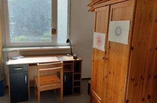 WG-Zimmer mieten in Falkenstraße 73, 73035 Göppingen, 2er WG mit Berufstätigem, hell, Balkon, Waldblick - möbliert, ausgestattet, kreativ - Bus-H/ parken