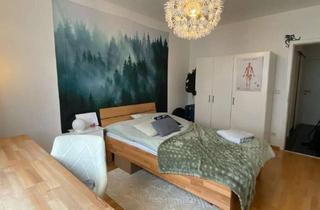 WG-Zimmer mieten in 91052 Erlangen, Helles Zimmer in geselliger 3er WG