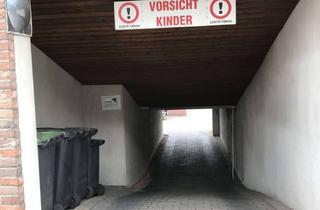 Garagen mieten in 52249 Eschweiler, Garage für PKW und Motorräder.