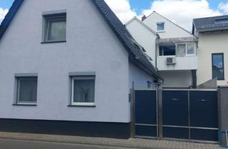 Haus kaufen in 67105 Schifferstadt, Zwei Häuser auf einem Grundstück Kaufpreis: 595.000 € Privatverkauf / ohne Makler Kapitalanleger