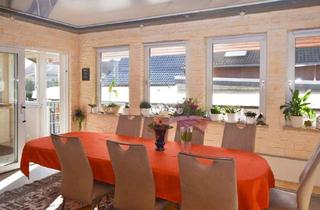 Einfamilienhaus kaufen in 38554 Weyhausen, Großes Einfamilienhaus mit Anbau, Wintergärten und Keller nahe Wolfsburg!