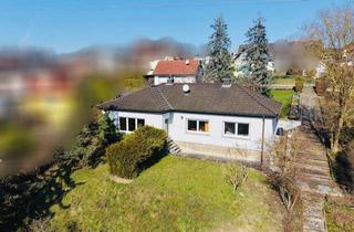 Haus kaufen in 97503 Gädheim, Ihr Platz an der Sonne... von viel Grün umgebenes Haus auf einem ca. 2.500m² großen Grund und ein