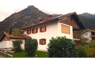 Haus kaufen in 83250 Marquartstein, Geräumiges Haus mit zwei Wohneinheiten in ruhiger Lage