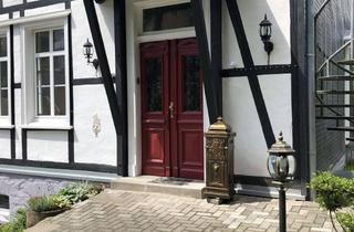 Haus mieten in 51643 Gummersbach, Freistehendes Fachwerk-EFH für Gartenliebhaber 160qm