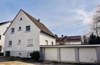 Haus mieten in 71634 Ludwigsburg, Zweifamilienhaus in Ludwigsburg mit 6 Zimmern zum selber renovieren