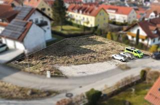 Grundstück zu kaufen in 93309 Kelheim, Attraktives Baugrundstück in ruhiger Wohnlage von Kelheim-Affecking mit genehmigtem EFH-Bauplan