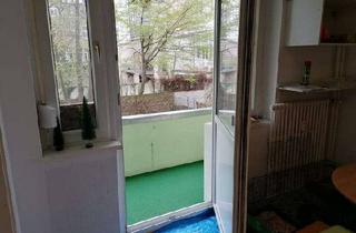 Immobilie mieten in Reuterstraße 141, 53113 Bonn, 1000 € - 72 m² - 3.0 Zi.