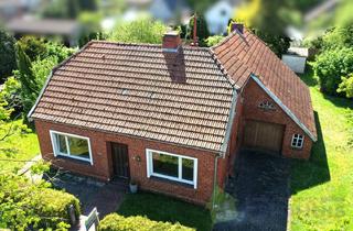 Haus kaufen in 26835 Hesel, Liebhaber aufgepasst! Sanierungsbedürftiges Landhaus mit großem Grundstück in zentraler Lage von Hesel!