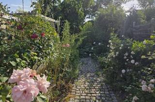 Wohnung mieten in 97526 Sennfeld, Sennfeld - 3-Zimmer-Mietwohnung mit Stellplatz und Garage sowie Garten mit Freisitz und Teich sowie Wasserlauf in 97456 Sennfeld (1592)