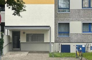 Wohnung kaufen in 30627 Hannover, Hannover - Gepflegte, voll möblierte 3-Zimmer-Eigentumswohnung