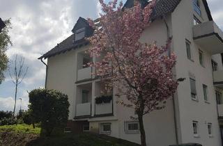 Wohnung kaufen in 42499 Hückeswagen, Hückeswagen - Helle 2 Zimmer Eigentumswohnung Balkon , Loggia sowie Stellplatz