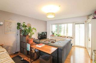 Haus kaufen in Tal, 81735 München, München - Bezugsfrei - Gepflegte 2-Zimmer-Wohnung im Hochparterre mit Balkon! Erbbaurecht bis 2067!