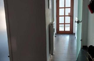 Wohnung kaufen in 66292 Riegelsberg, Riegelsberg - Gelegenheit für Investoren oder Selbstnutzer