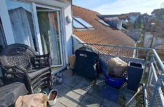 Wohnung kaufen in 71364 Winnenden, Winnenden - Moderne Dachgeschoss-Wohnung mit Balkon - Ortsrandlage