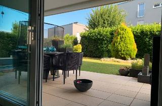 Wohnung kaufen in 71686 Remseck, Remseck am Neckar - 4,5 Zimmer EG Wohnung mit großem Garten in Pattonville