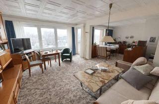 Wohnung kaufen in 23554 St. Lorenz Nord, Helle 2-Zimmer-Wohnung mit Balkon und Tiefgarage in Lübeck St. Lorenz Nord