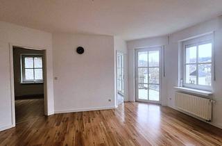 Wohnung kaufen in 59846 Sundern, Perfekter Start ins Eigenheim! 2-Zimmer-Eigentumswohnung in Sundern