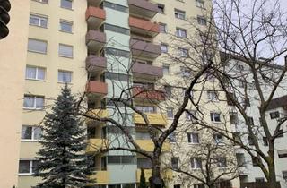 Wohnung kaufen in Salisweg 47, 63454 Hanau, Charmante 1-Zimmer Wohnung im 10. OG in Hanau