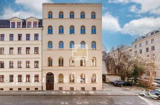 Wohnung kaufen in 04109 Zentrum-West, In Mitten von Leipzig! 183 qm Dachgeschosswohnung mit Blick auf das Rathaus