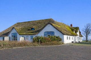Wohnung kaufen in Dreilanden 11, 25826 Sankt Peter-Ording, Ein Traum unter Reet! 3-Zimmer-Ferienwohnung in St. Peter-Ording