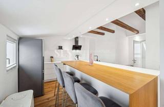 Wohnung kaufen in 42859 Remscheid, Moderne 3-Zimmer-Dachgeschosswohnung in ruhigem Mehrfamilienhaus