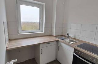 Wohnung mieten in Bebelplatz, 24146 Elmschenhagen-Süd, Schöne 1,5 Zi.-Whg. für Senioren