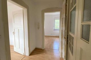 Wohnung mieten in Hagener Str. 246, 57223 Kreuztal, Altbauwohnung in bescheidenem 2-Parteienhaus