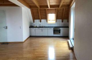 Wohnung mieten in Bahnhofstraße, 88299 Leutkirch, Maisonette Wohnung in Leutkirch im Allgäu mit Dachterasse und zwei Balkonen